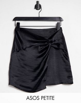 Блестящая атласная мини-юбка черного цвета с перекрученной отделкой Petite
